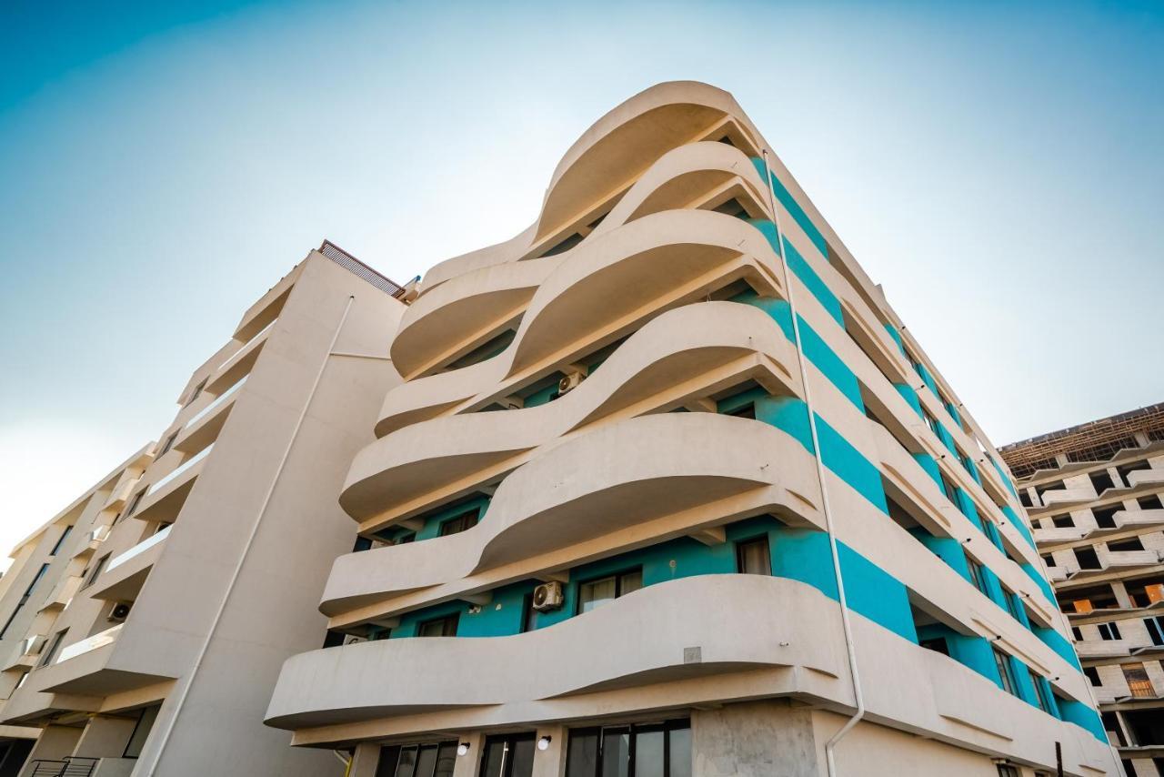 Summer Waves Mamaia Nord Năvodari Exterior foto